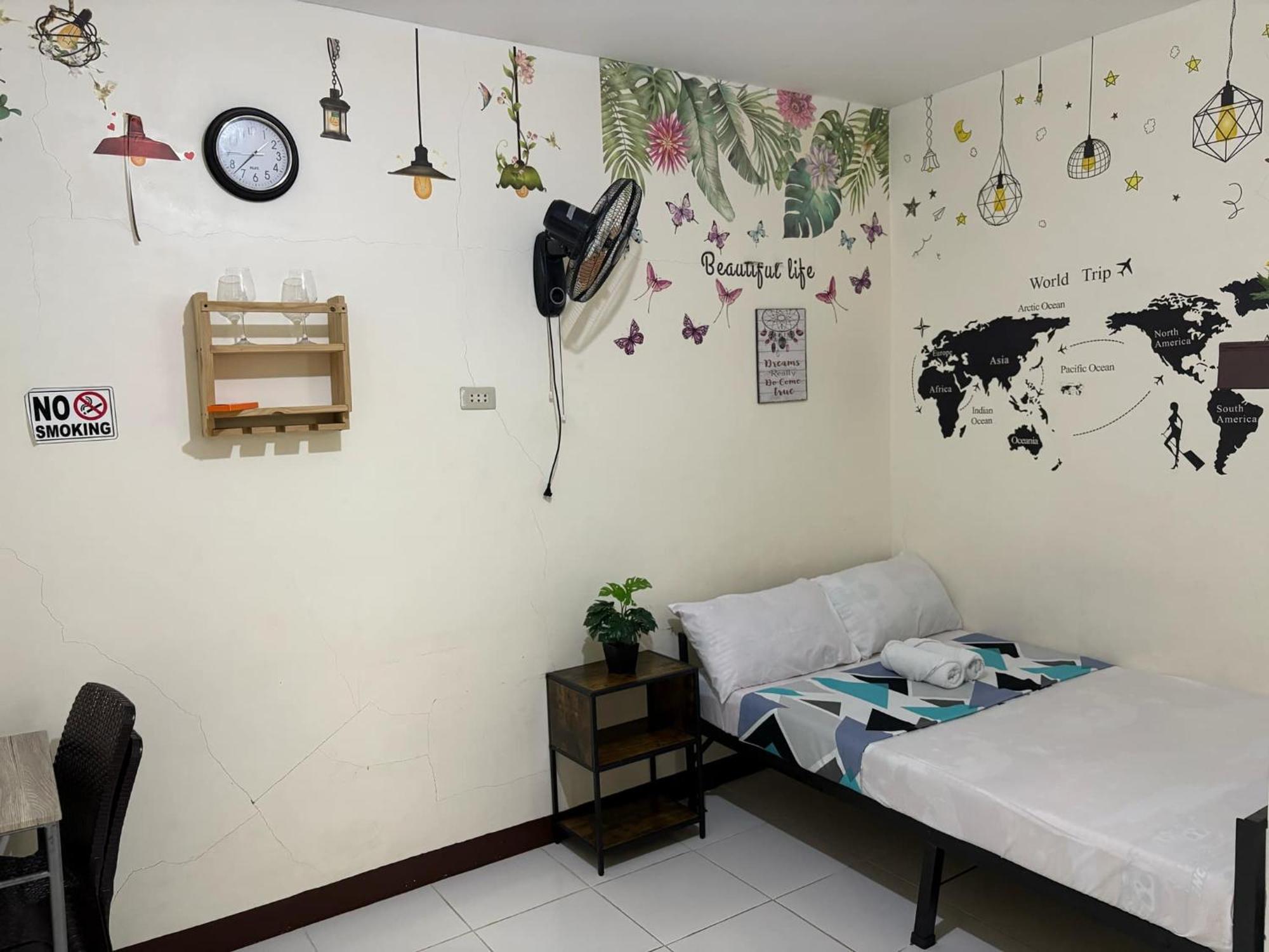Airport Villamor Transient Rooms Manila Bagian luar foto